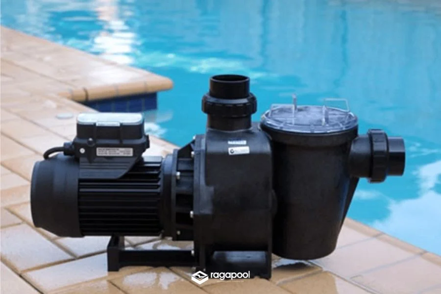 pompa kolam renang